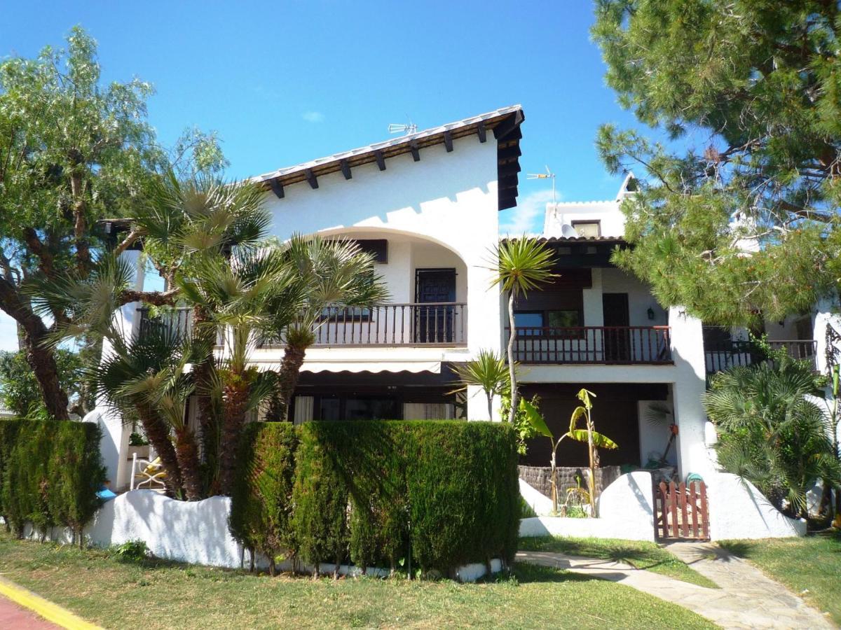 Villa Service - Alorda Park